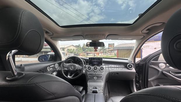 Mercedes-Benz C300 Luxury 4dr AWD 4Matic Sedan (2.0L 4cyl 7A) 2015 Black