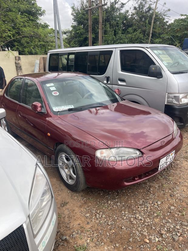 Hyundai Elantra GLS 1996 Red