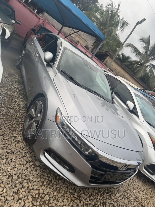 Honda Accord 2019 Silver