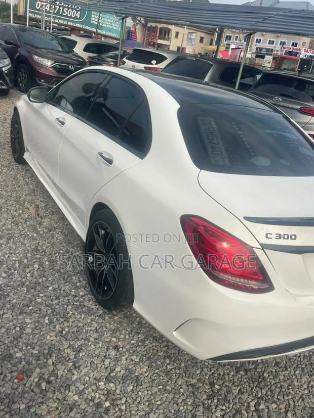 Mercedes-Benz C300 2018 White