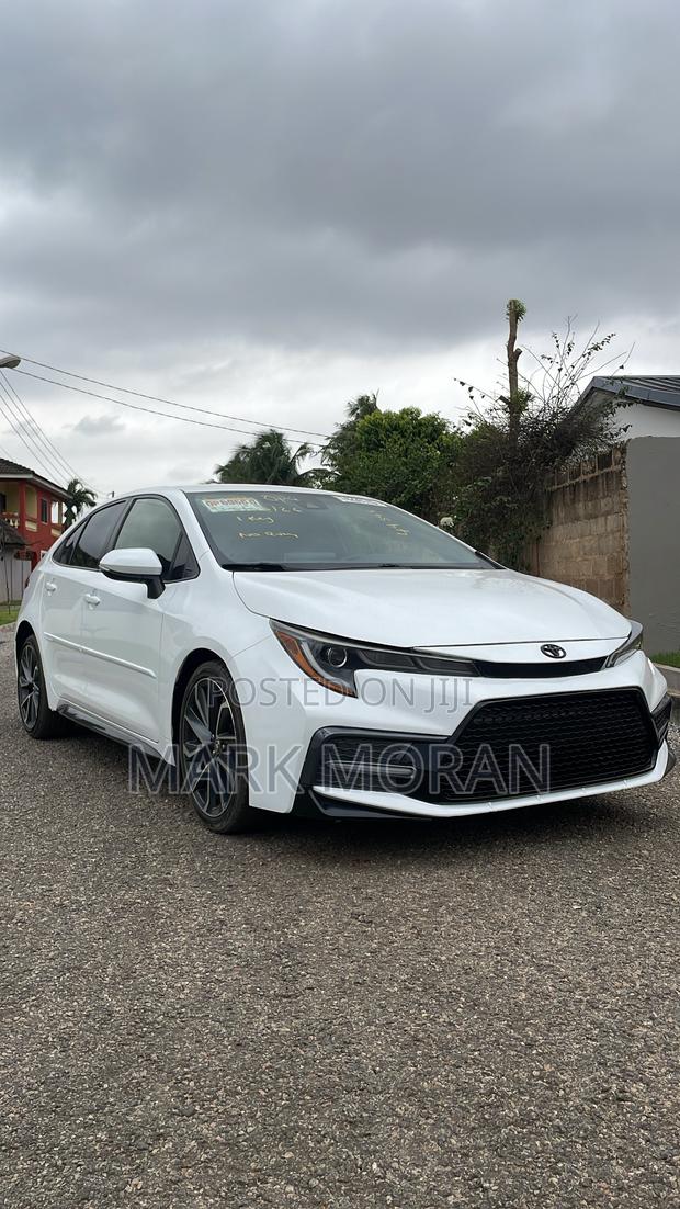 Toyota Corolla SE 2020 White