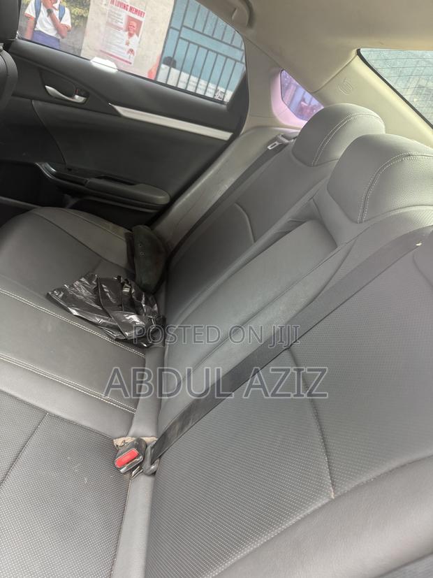 Honda Civic Touring Sedan 2018 Gray