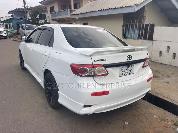 Toyota Corolla S 4dr Sedan (1.8L 4cyl 4A) 2013 White