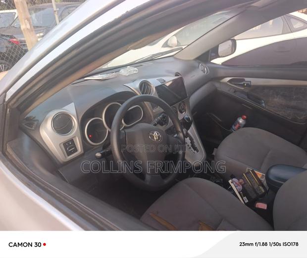 Toyota Matrix 2010 Silver