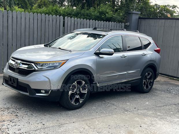 Honda CR-V Touring 4dr SUV AWD (1.5L 4cyl CVT) 2017 Silver
