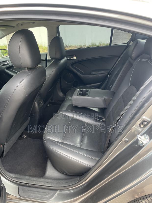 Honda Civic 2016 Brown