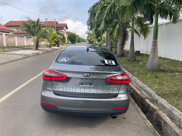Kia Forte 2016 Gray