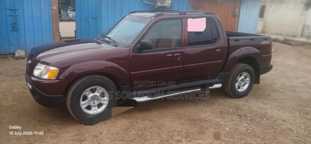Ford Explorer Sport Track Automatic 2003 Red