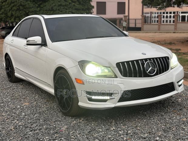Mercedes-Benz C250 2015 White