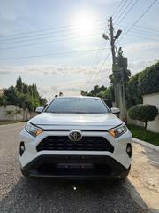 Toyota RAV4 2021 White for sale