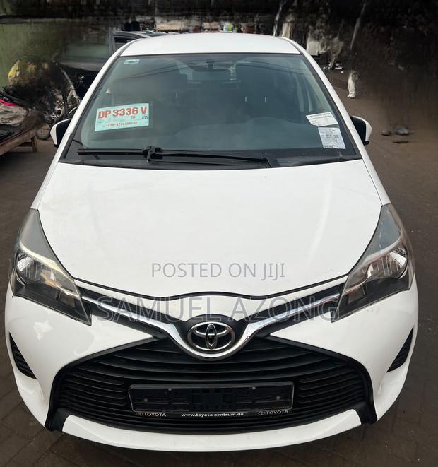Toyota Yaris L Hatchback 5dr 2016 White