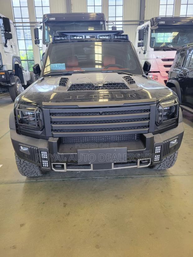 Jetour T2 2.0 Petrol AWD 2023 Black