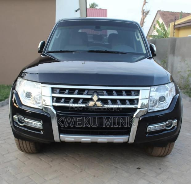 Mitsubishi Pajero 2013 Black