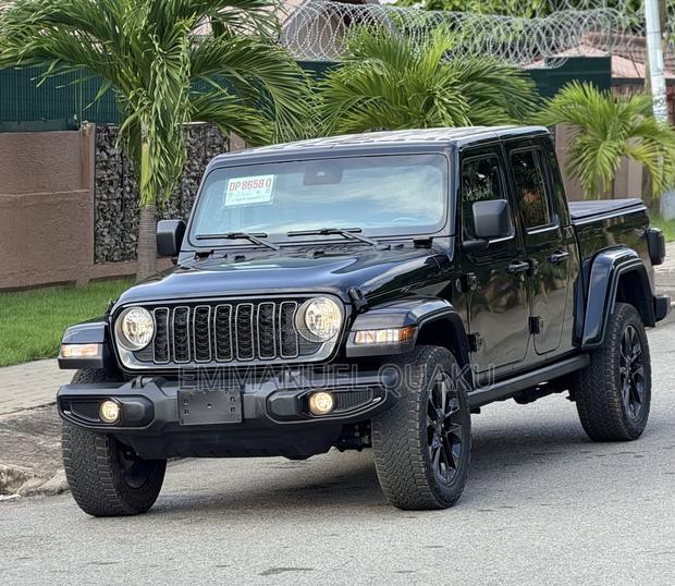 Jeep Gladiator Nighthawk 4x4 2025 Black