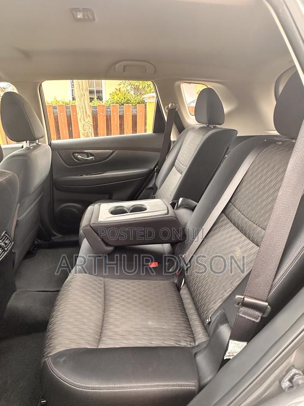 Nissan Rogue S AWD 2017 Gray