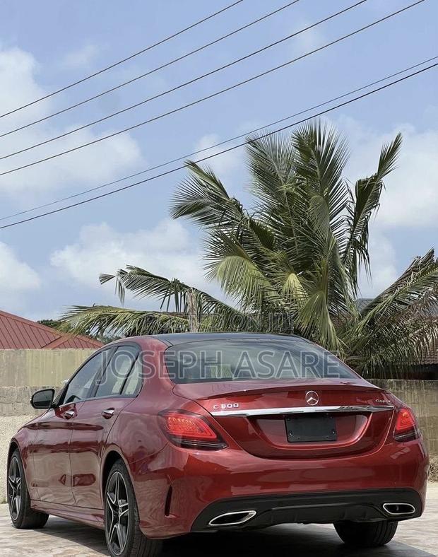 Mercedes-Benz C300 2020