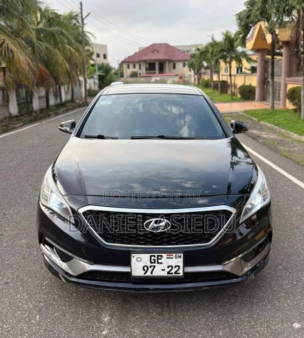 Hyundai Sonata Sport 4dr Sedan (2.4L 4cyl 6A) 2015 Black