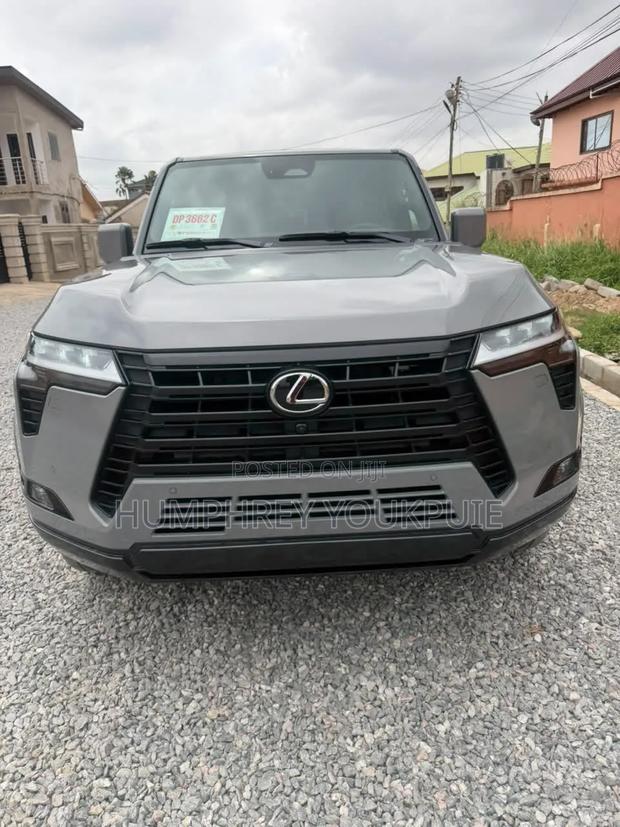 Lexus GX 2025 Gray