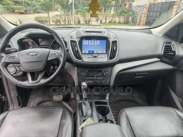Ford Escape Titanium 4x4 2018 Black