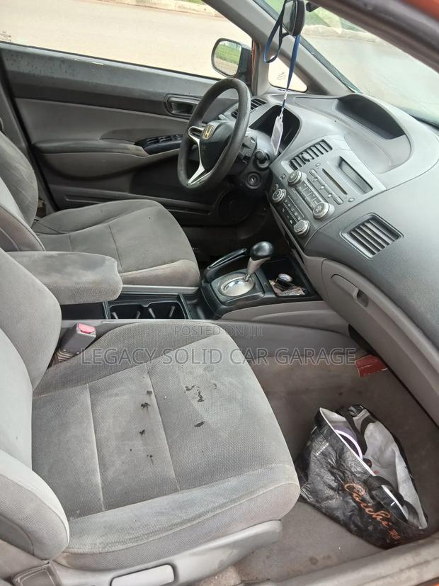 Honda Civic 2009 Red