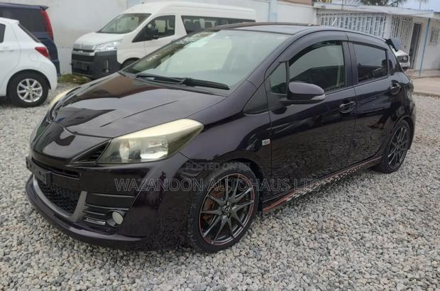 Toyota Vitz 2014 Black