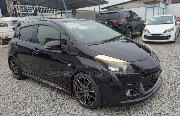 Toyota Vitz 2014 Black