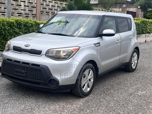 Kia Soul Hatchback 2016 Silver
