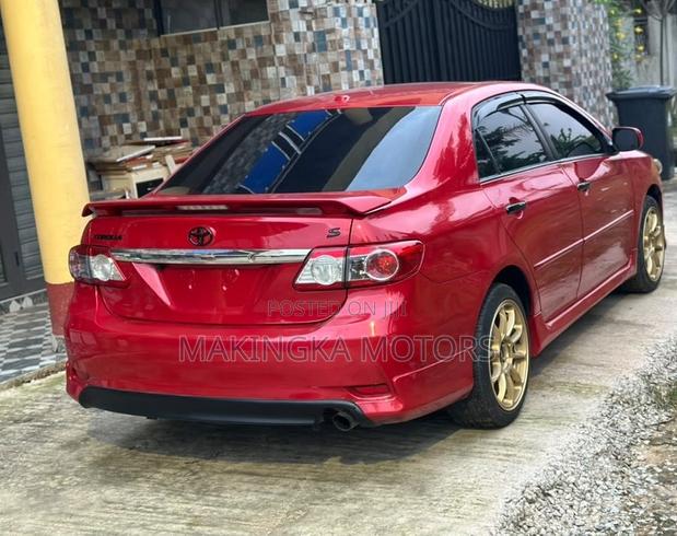 Toyota Corolla S 4dr Sedan (1.8L 4cyl 4A) 2012 Red