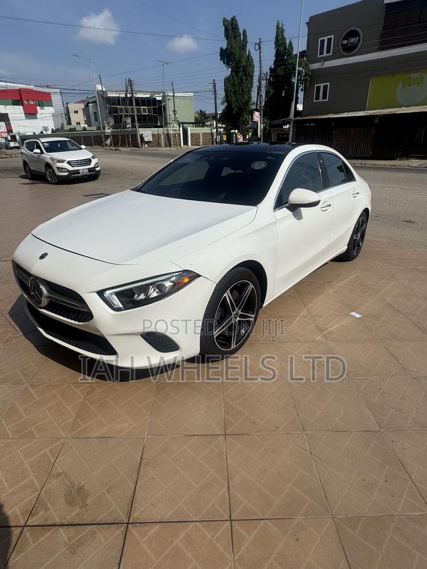 Mercedes-Benz A-Class 2019 White