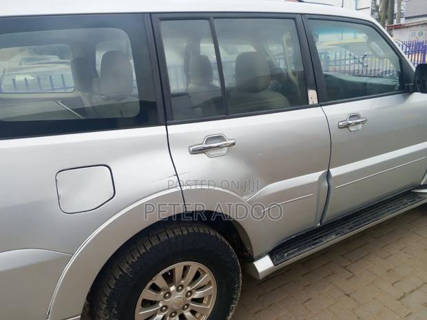 Mitsubishi Pajero 2007 Silver