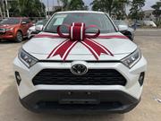 Toyota RAV4 LE 2022 White for sale