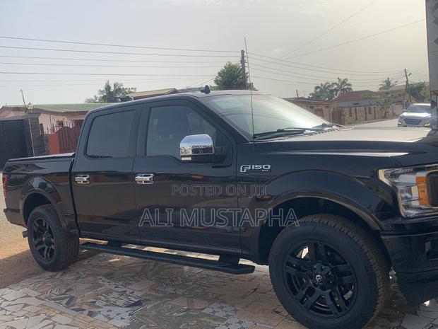 Ford F-150 2020 Black