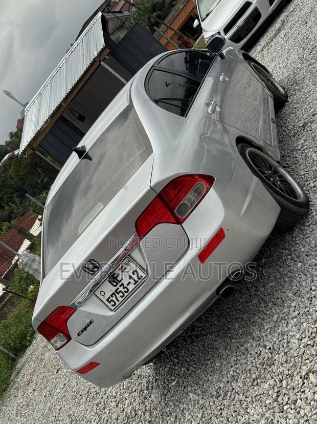 Honda Civic EX Sedan 2010 Silver