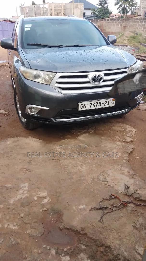 Toyota Highlander 2014 Gray
