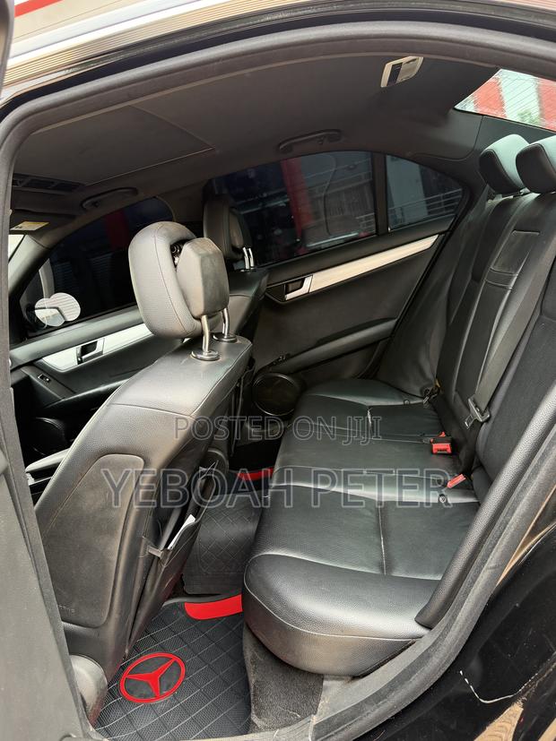 Mercedes-Benz C250 2014 Black