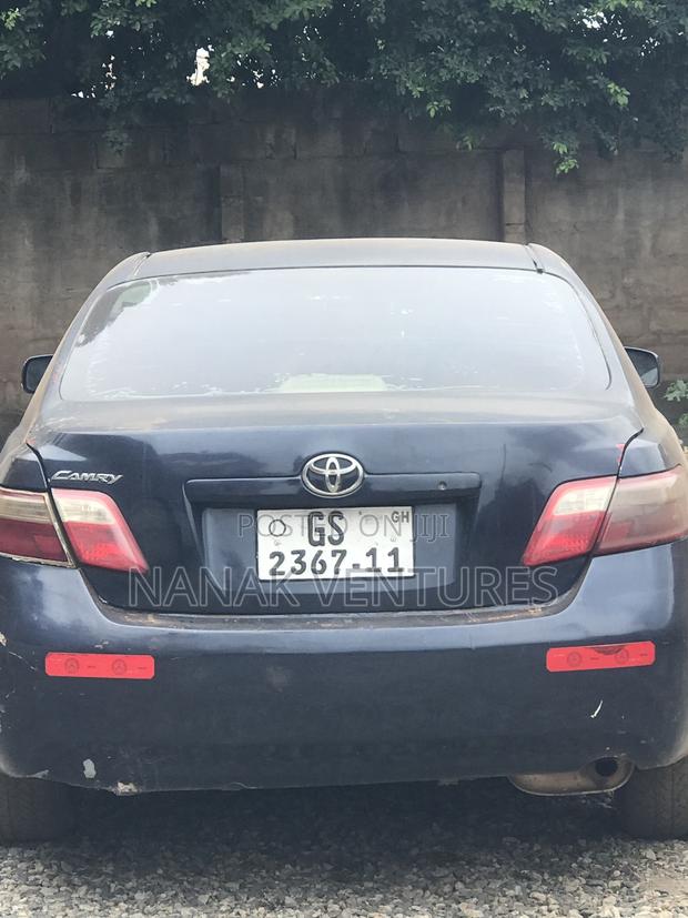 Toyota Camry Base 4dr Sedan (2.5L 4cyl 6M) 2010 Black