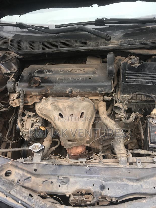 Toyota Camry Base 4dr Sedan (2.5L 4cyl 6M) 2010 Black