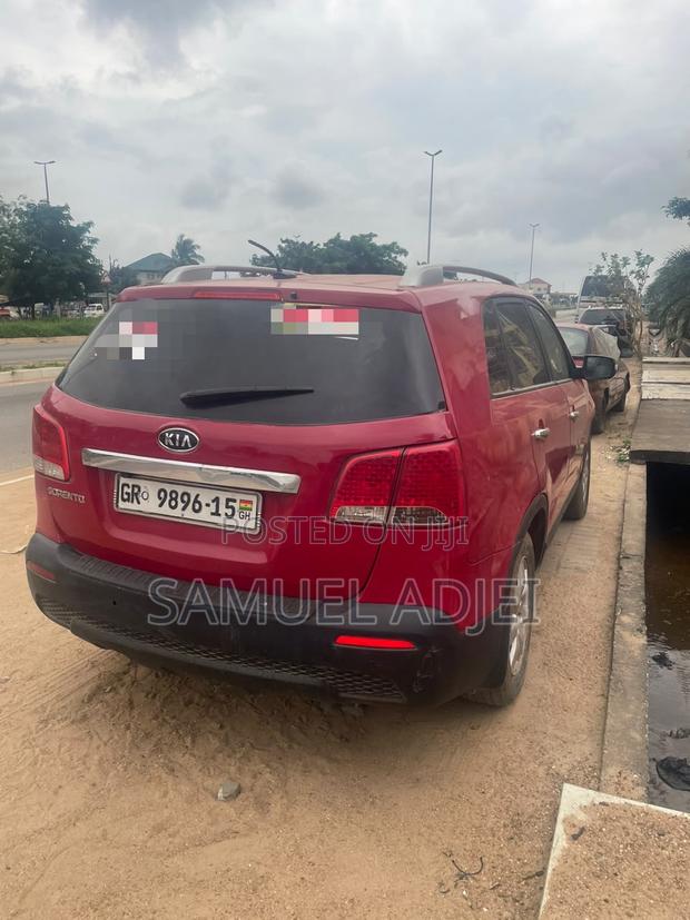 Kia Sorento 2012 Red