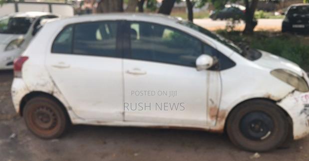 Toyota Vitz 1.0 FWD 5dr 2009 White
