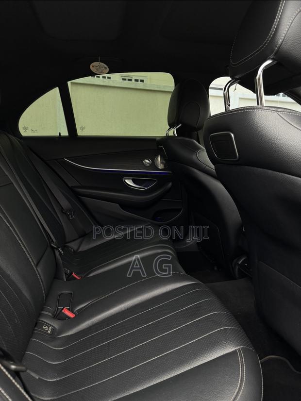 Mercedes-Benz E300 2019 Gray