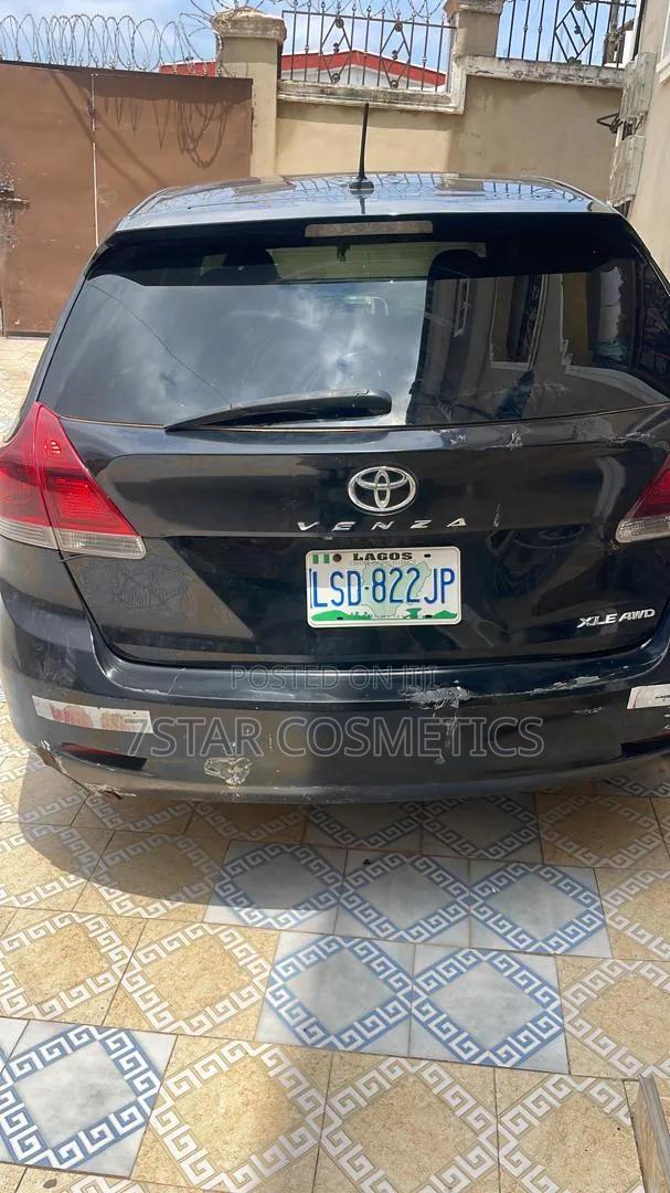 Toyota Venza 2015 Black