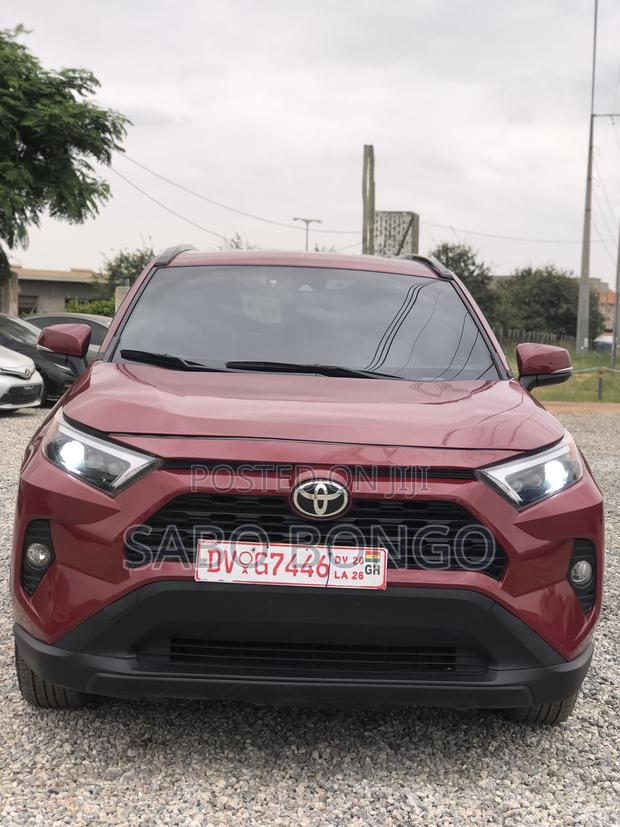 Toyota RAV4 Limited AWD 2020 Red