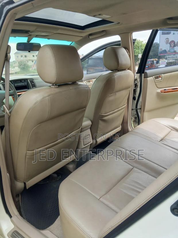 Toyota Corolla Altis 2008 White