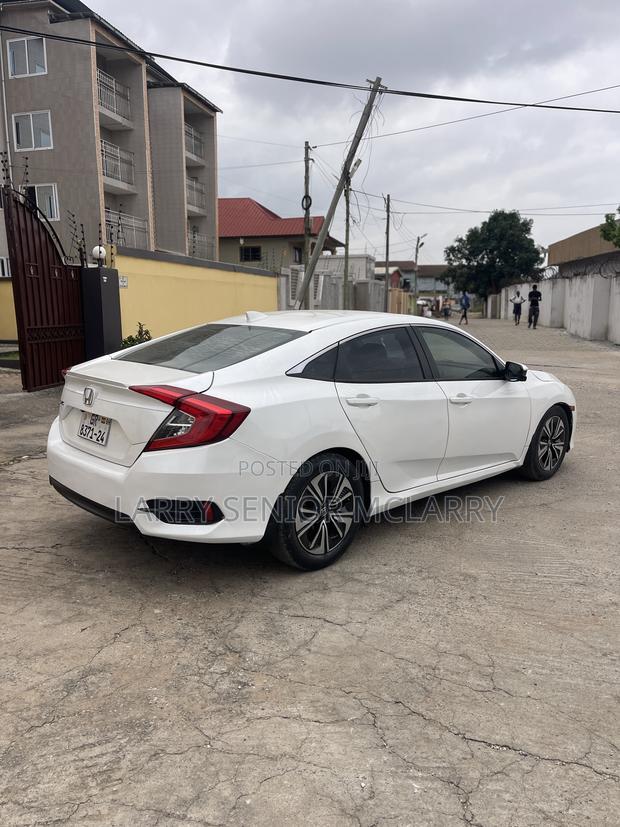Honda Civic EX-L 4dr Sedan (1.5L 4cyl) 2017 White