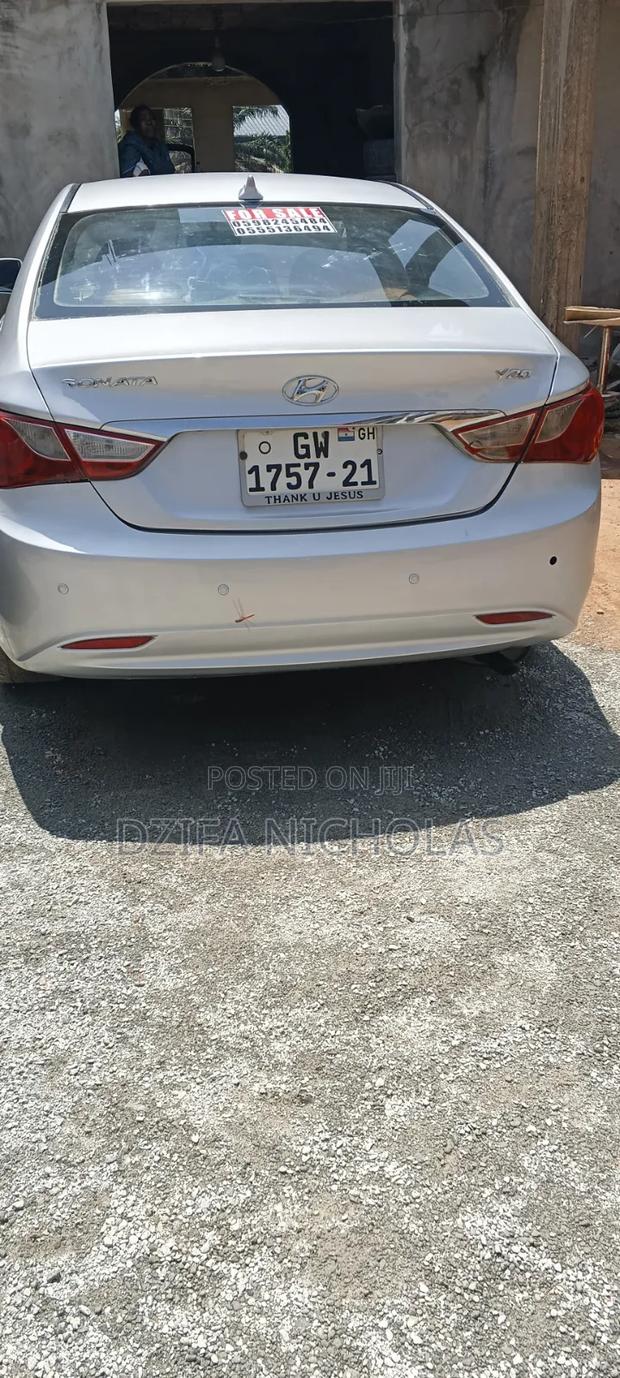 Hyundai Sonata 2012 White