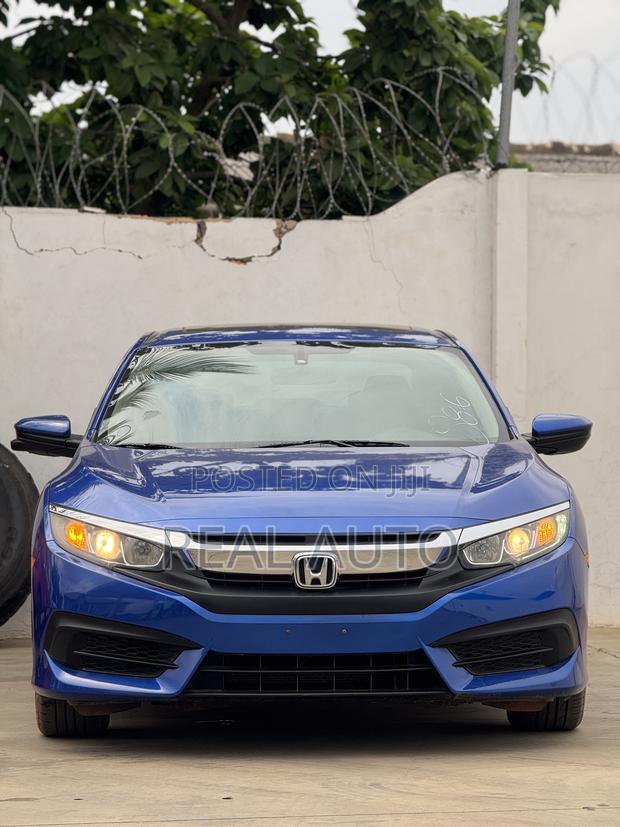 Honda Civic EX 4dr Sedan (2.0L 4cyl) 2017 Blue