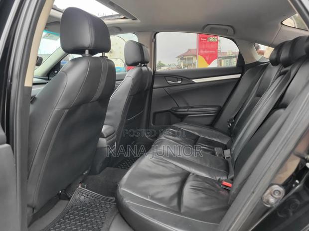 Honda Civic Touring Sedan 2019 Black