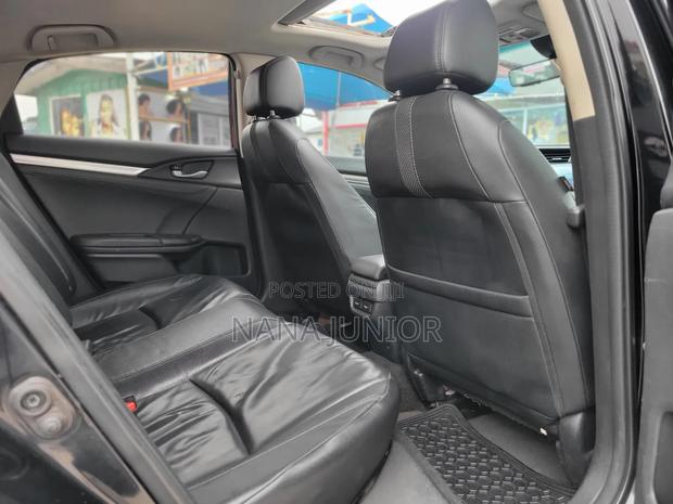 Honda Civic Touring Sedan 2019 Black