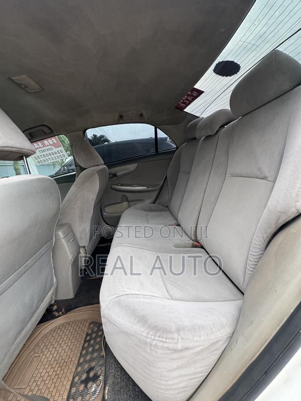 Toyota Corolla S 4dr Sedan (1.8L 4cyl 4A) 2009 White
