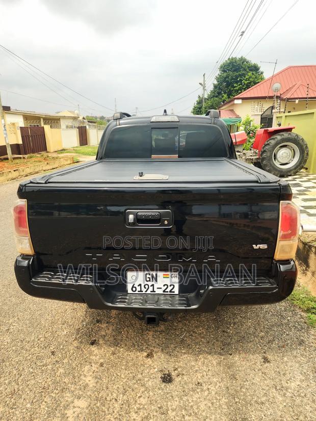 Toyota Tacoma TRD Off Road 2022 Black
